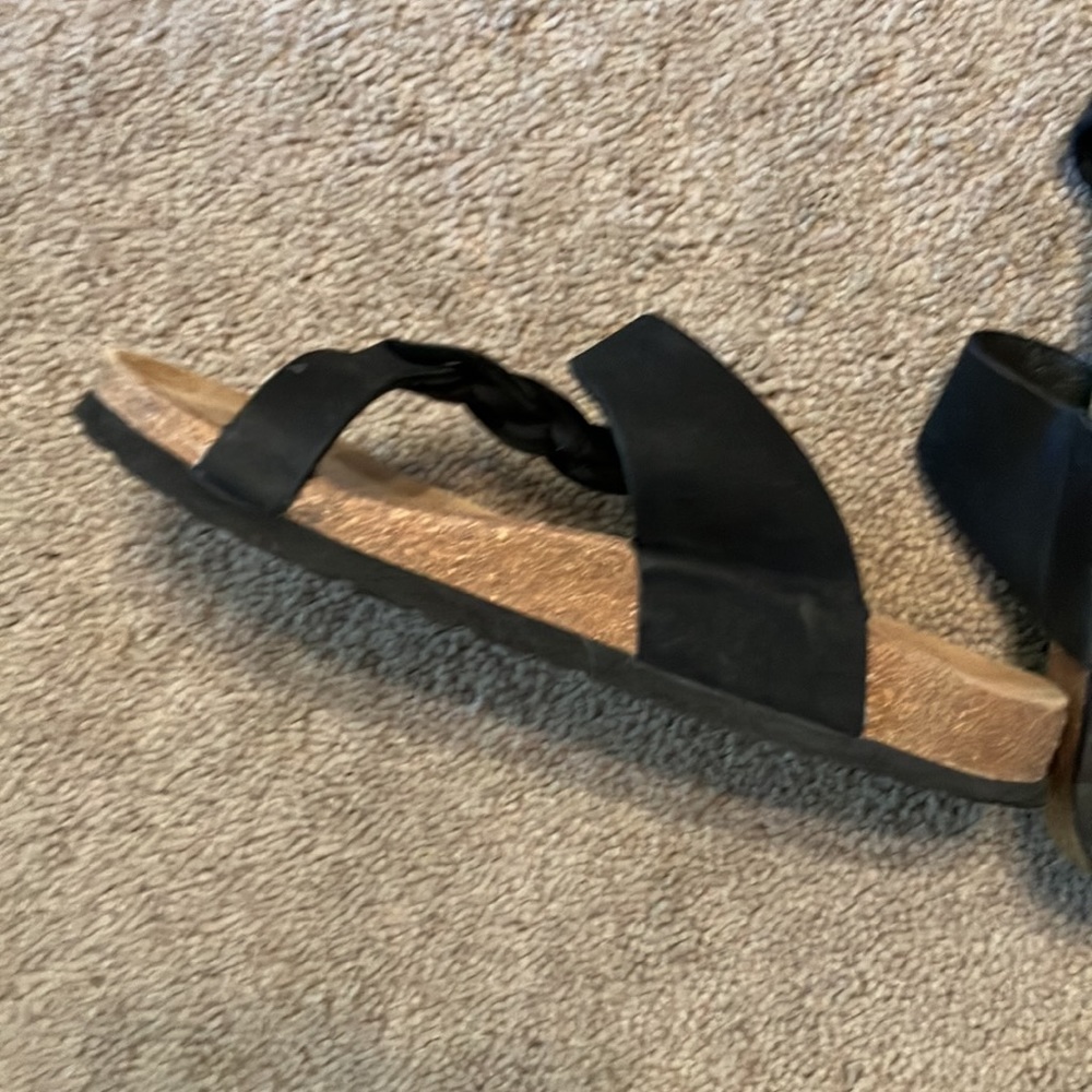Cushionaire sandals - Picture 4 of 8